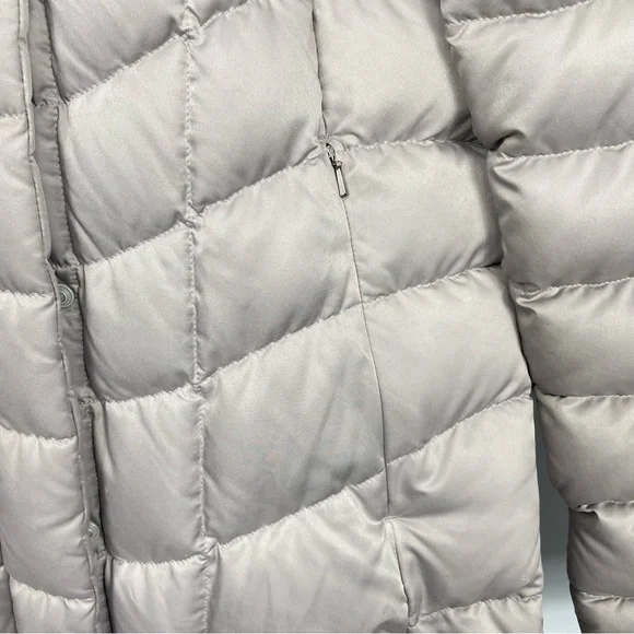 Patagonia Downtown Loft Parka - Picture 2 of 12